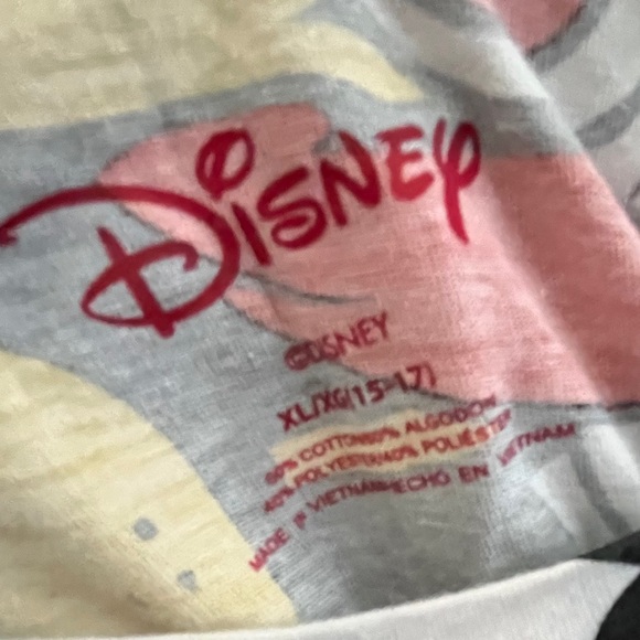🍭 3/$20 (teens) • Disney characters print short sleeved top - Picture 6 of 10